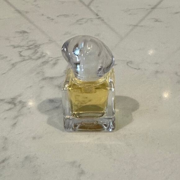 Avon vintage TODAY PARFUM mini dab on .14 oz floral and musky - Picture 2 of 4